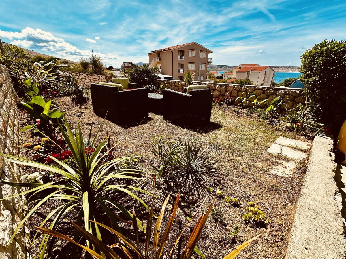 Apartment Studio flat with terrace and sea view Vidalići, Pag AS-24330-a - Outdoor photo 4