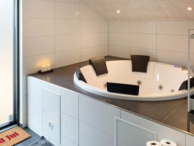 Holiday house 5 Sterne Ferienhaus in Idestrup - Outdoor photo 27