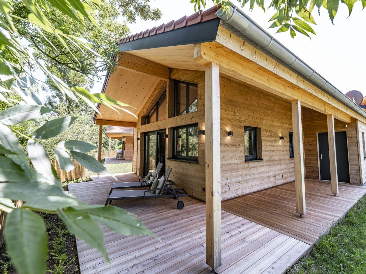 Chalet ebenerdiges Chalet im Vital Camp Bayerbach