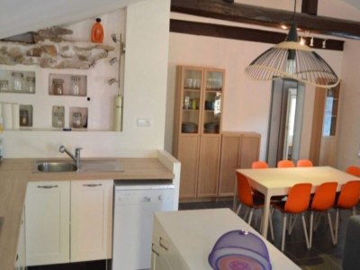 Holiday house Charming holiday home with swimming pool. - Features photo 20