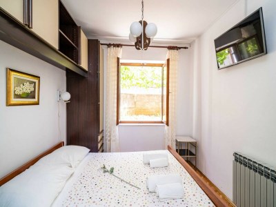 Apartment Apartments Stella - Three-Bedroom Apartment with Balcony and Terrace - Features photo 18