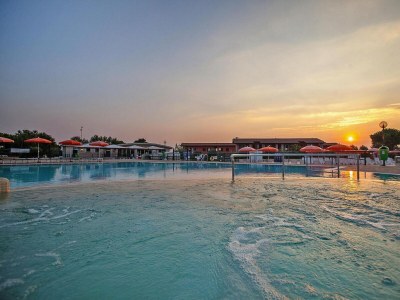 Holiday park Residence The Garda Village in Sirmione - Outdoor photo 6