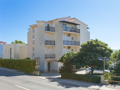 Apartment One bedroom apartment near beach Podstrana, Split A-13725-a - Outdoor photo 6