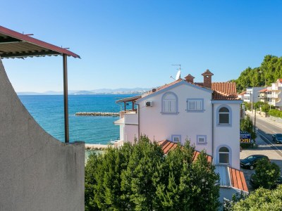 Apartment One bedroom apartment near beach Podstrana, Split A-13725-a - Outdoor photo 45
