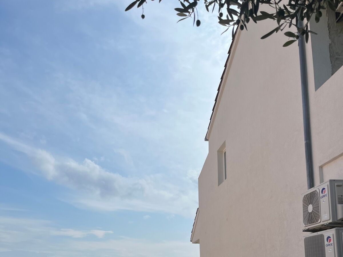 Apartment One bedroom apartment with terrace and sea view Ivan Dolac, Hvar A-22459-c - Outdoor photo 3