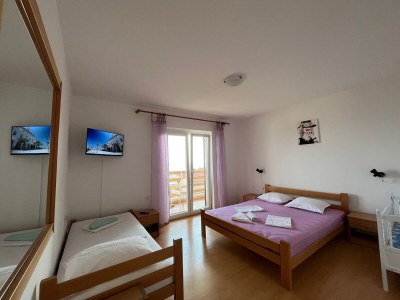 Apartment One bedroom apartment with terrace and sea view Ivan Dolac, Hvar A-22459-c - Outdoor photo 8