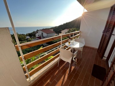 Apartment One bedroom apartment with terrace and sea view Ivan Dolac, Hvar A-22459-c - Outdoor photo 15