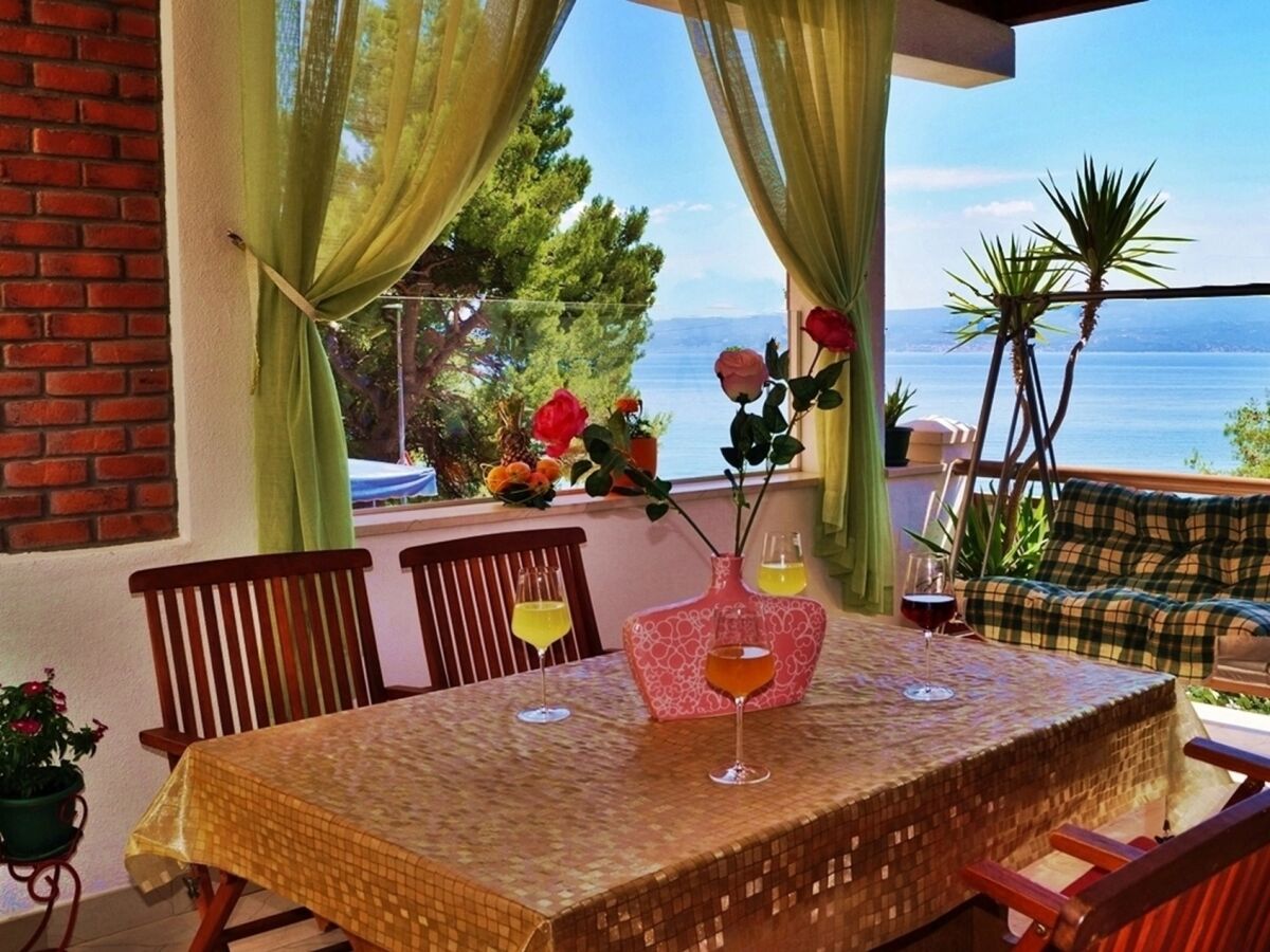 Apartment Two bedroom apartment near beach Krilo Jesenice, Omiš A-15145-b