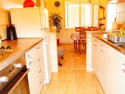 Apartment Two bedroom apartment near beach Krilo Jesenice, Omiš A-15145-b - Outdoor photo 7