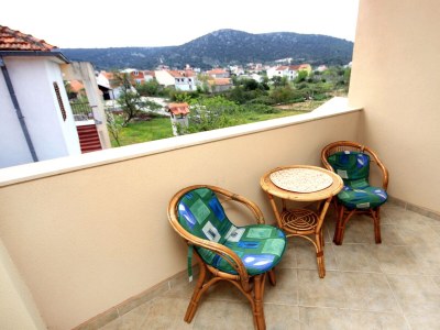 Apartment Two bedroom apartment with terrace Vinišće, Trogir A-10008-a - Outdoor photo 22