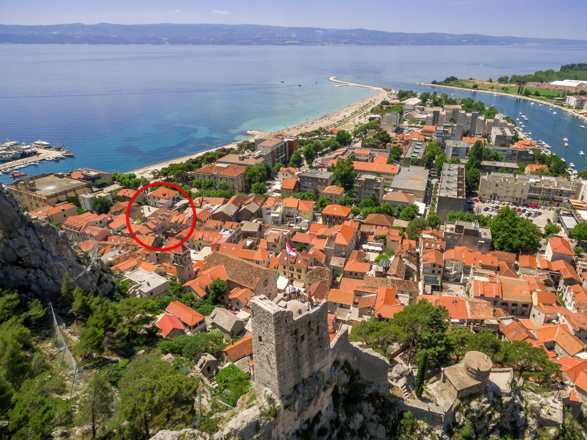 Apartment Two bedroom apartment with air-conditioning Omiš A-22642-a - Outdoor photo 4