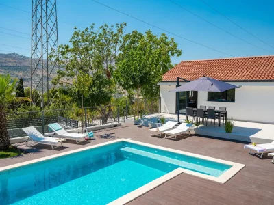 Villa Villa Florinda with Pool near Split in Split - Villa