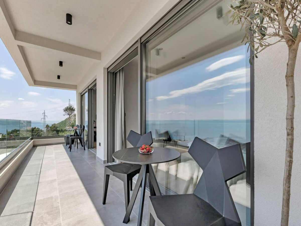 Villa Makarska Family Retreat with Seaview - Outdoor photo 2