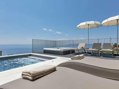 Villa Makarska Family Retreat with Seaview - Outdoor photo 8