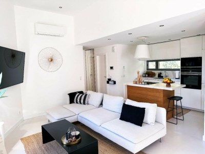 Villa Spacious Villa Apartment with Seaview - Features photo 18