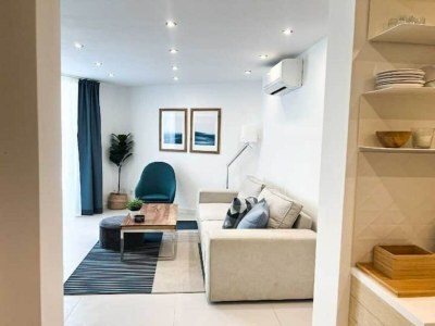 Villa Seaside Retreat for Friends in Omiš - Features photo 9