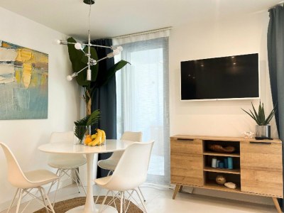 Villa Seaside Retreat for Friends in Omiš - Features photo 15