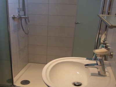 Holiday house Appealing bungalow with large garden - Features photo 13