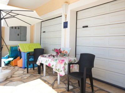 Apartment One bedroom apartment near beach Brodarica, Šibenik A-15270-a - Outdoor photo 16