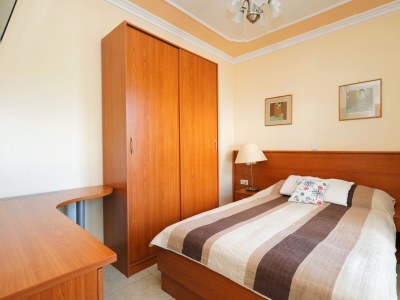 Apartment One bedroom apartment near beach Brodarica, Šibenik A-15270-a - Outdoor photo 32