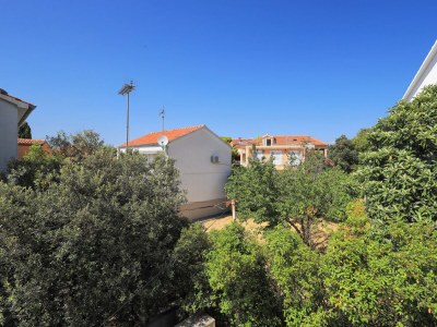 Apartment One bedroom apartment near beach Brodarica, Šibenik A-15270-a - Outdoor photo 38