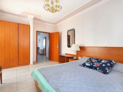 Apartment Two bedroom apartment near beach Brodarica, Šibenik A-15270-c - Outdoor photo 33