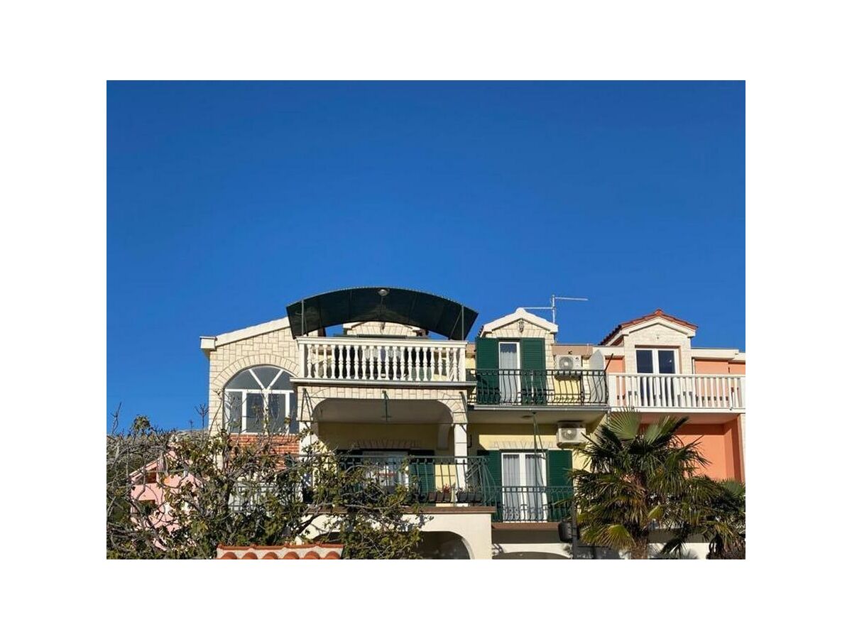 Apartment Two bedroom apartment with terrace and sea view Grebaštica, Šibenik A-4252-a