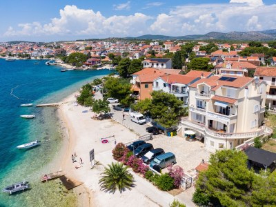 Apartment One bedroom apartment near beach Brodarica, Šibenik A-15270-e - Outdoor photo 3