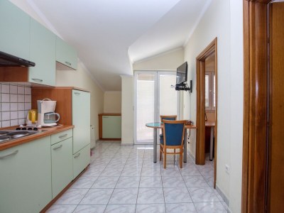 Apartment One bedroom apartment near beach Brodarica, Šibenik A-15270-e - Outdoor photo 32