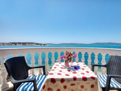 Apartment One bedroom apartment near beach Brodarica, Šibenik A-15270-e - Outdoor photo 41