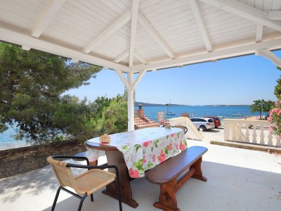 Apartment Two bedroom apartment near beach Brodarica, Šibenik A-15270-g - Outdoor photo 12