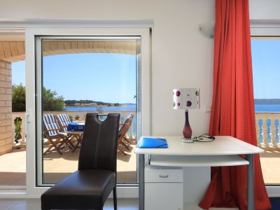Apartment Two bedroom apartment near beach Brodarica, Šibenik A-15270-g - Outdoor photo 33