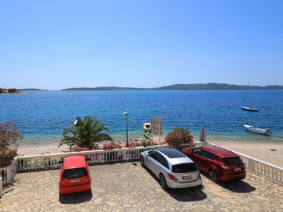 Apartment Two bedroom apartment near beach Brodarica, Šibenik A-15270-g - Outdoor photo 50