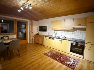 Apartment Apartment with Alpine views - Features photo 4