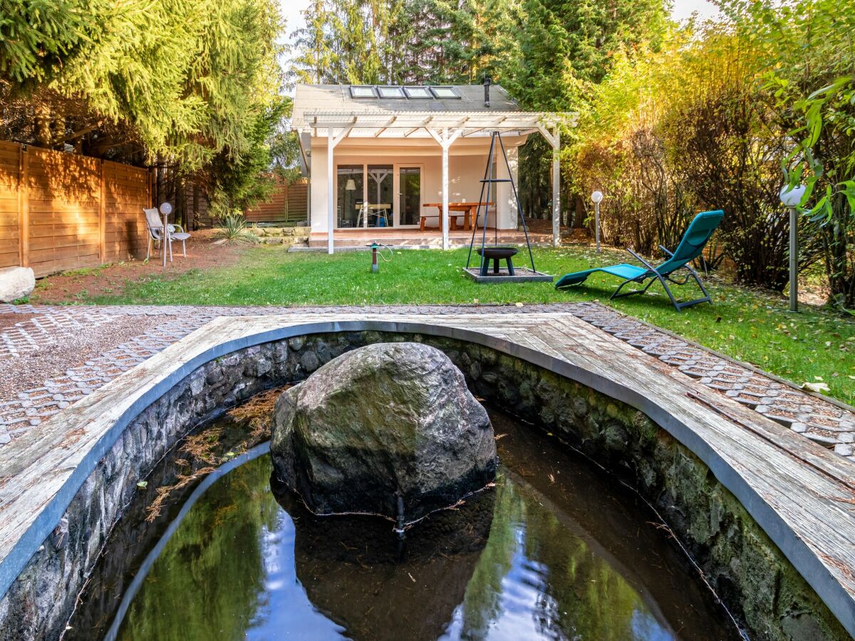 Holiday house Ferienhaus mit schoenem Garten in Parchim - Outdoor photo 3