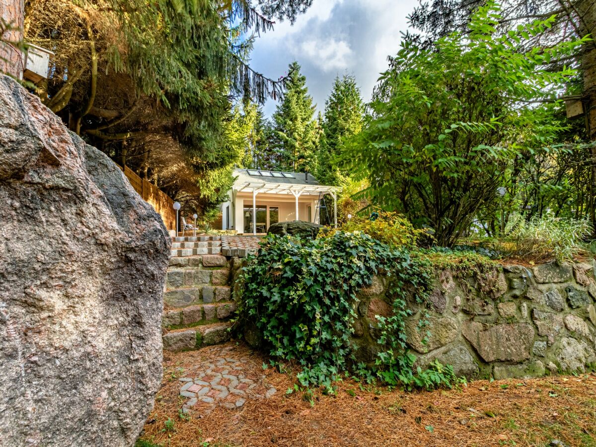 Holiday house Ferienhaus mit schoenem Garten in Parchim - Outdoor photo 5