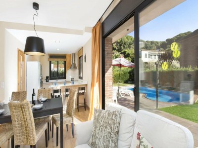 Villa Villa in Spain near Cala Canyelles Beach - Features photo 10