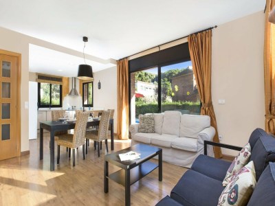 Villa Villa in Spain near Cala Canyelles Beach - Features photo 12