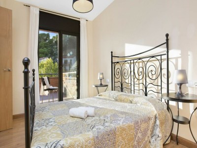 Villa Villa in Spain near Cala Canyelles Beach - Features photo 16