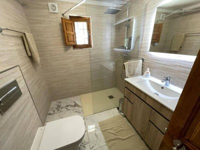 Villa 5-Bedroom Villa with Pool, Swimjet and Jacuzzi - Features photo 34