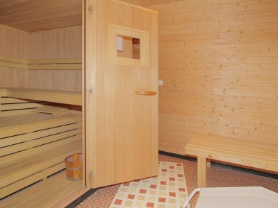 Apartment Wohnung in Latsch mit Pool & Garten - Outdoor photo 13