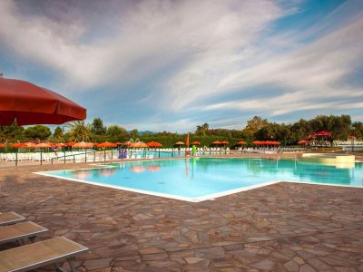 Holiday park Mobilehome im Caravanpark The Garda Village in Sirmione-ehemals TUI Ferienhaus - Outdoor photo 13