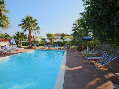 Apartment Mediterranean Holiday Home for 4 - Outdoor photo 13