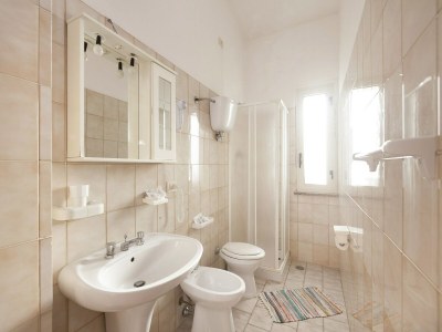 Apartment Mediterranean Holiday Home for 4 - Features photo 24