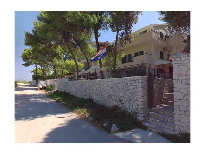 Apartment Two bedroom apartment near beach Slatine, Čiovo A-25031-a in Slatine - Apartment