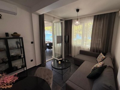 Apartment Two bedroom apartment near beach Slatine, Čiovo A-25031-a - Outdoor photo 6