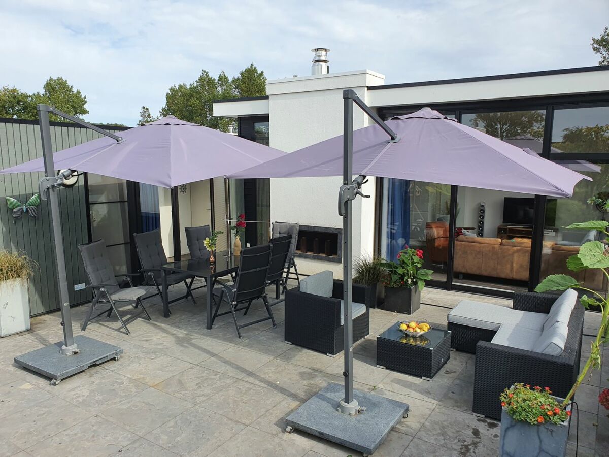 Holiday house Chalet Lampenfieber mit Zaun Hausnr. A027 - Outdoor photo 3