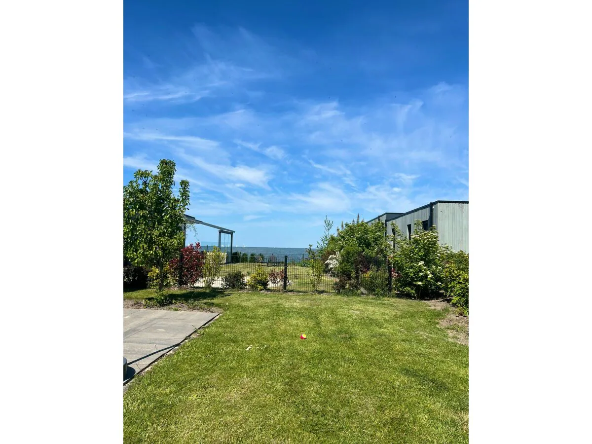 Holiday house Chalet Wellenreiter mit Zaun Zweite Reihe Haus Nr. 213 - Outdoor photo 2