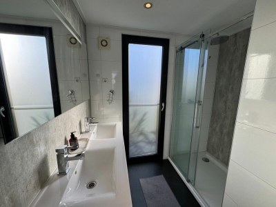 Holiday house Chalet Ocean Lodge mit Zaun & Windschutz am Strandaufgang G127 - Outdoor photo 14