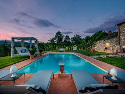 Villa Villa in Lucca with Pool and Scenic Views - Outdoor photo 6